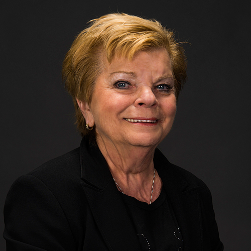 Anneke Olivier